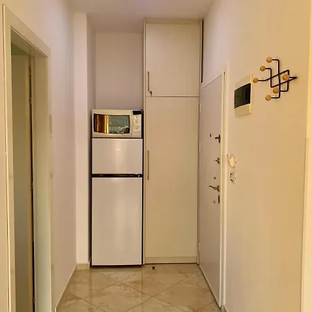 Sveta Διαμέρισμα Σαράντα
